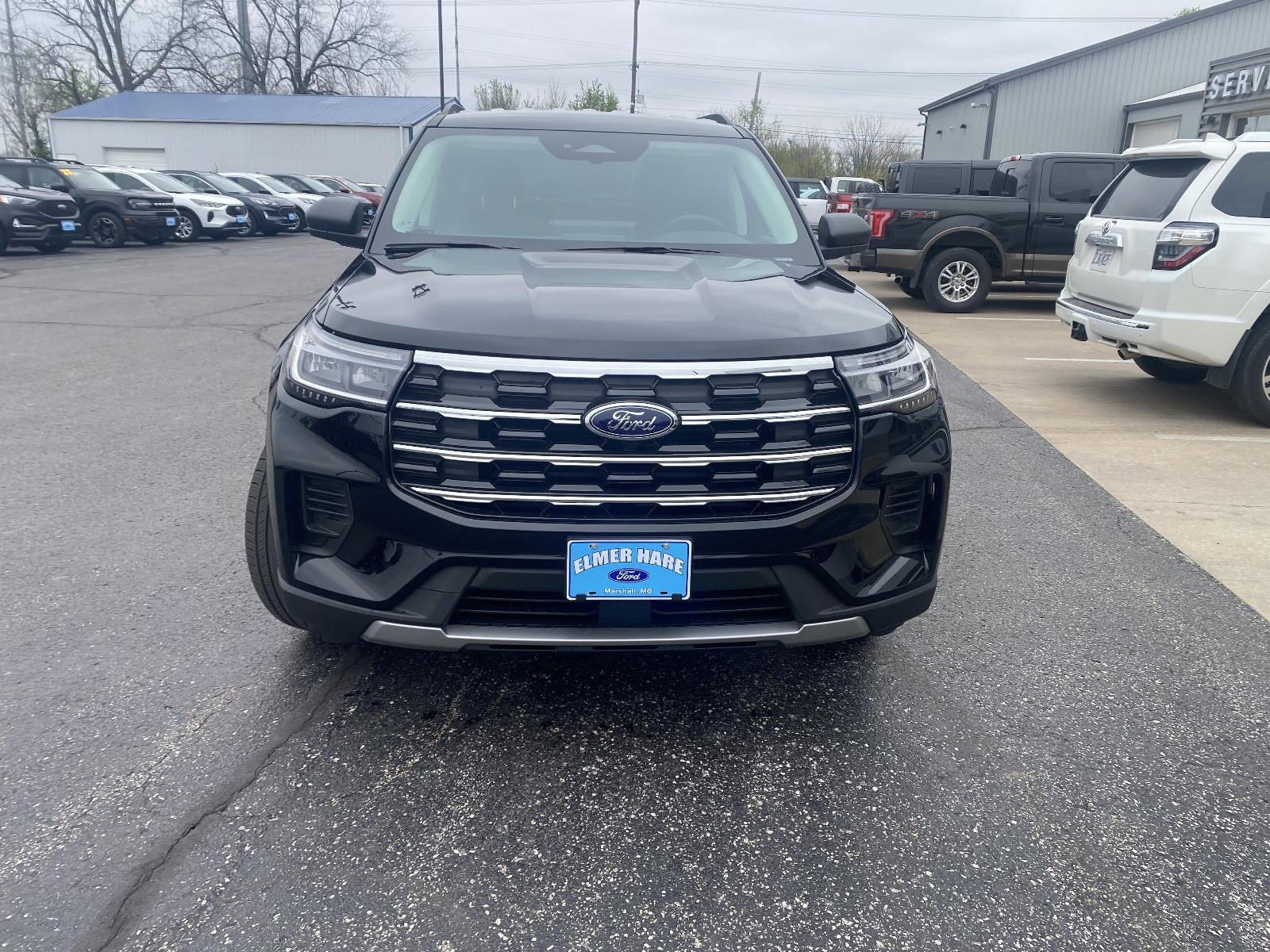 2026 Ford Explorer Active w/200A Pkg 4WD