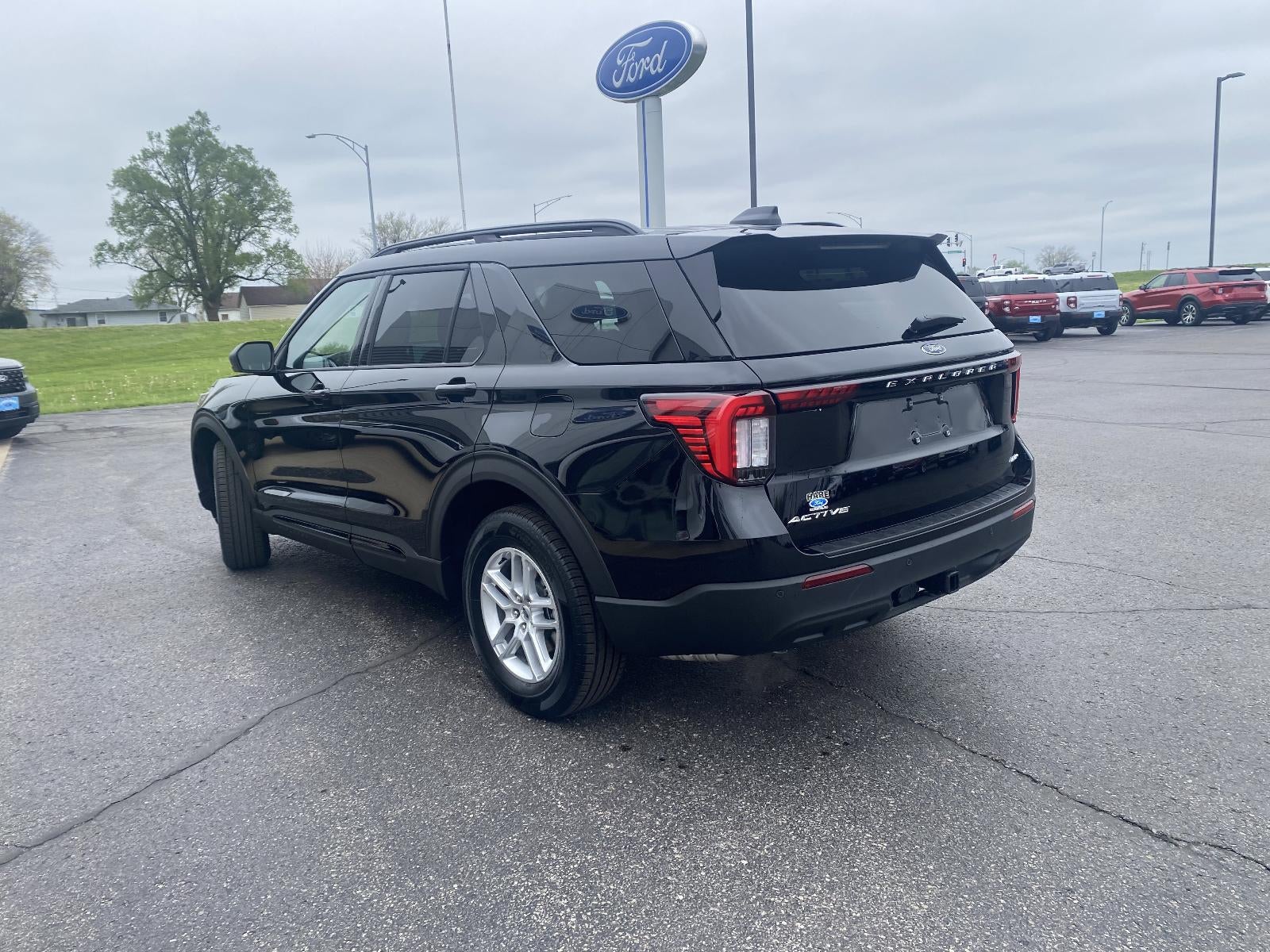 2026 Ford Explorer Active w/200A Pkg 4WD