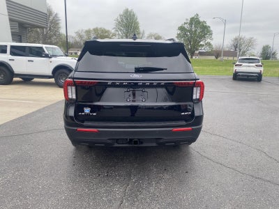 2026 Ford Explorer Active w/200A Pkg 4WD