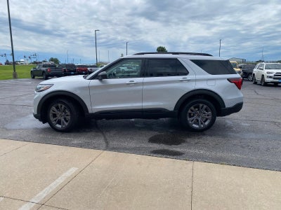 2026 Ford Explorer Active w/200A Pkg 4WD