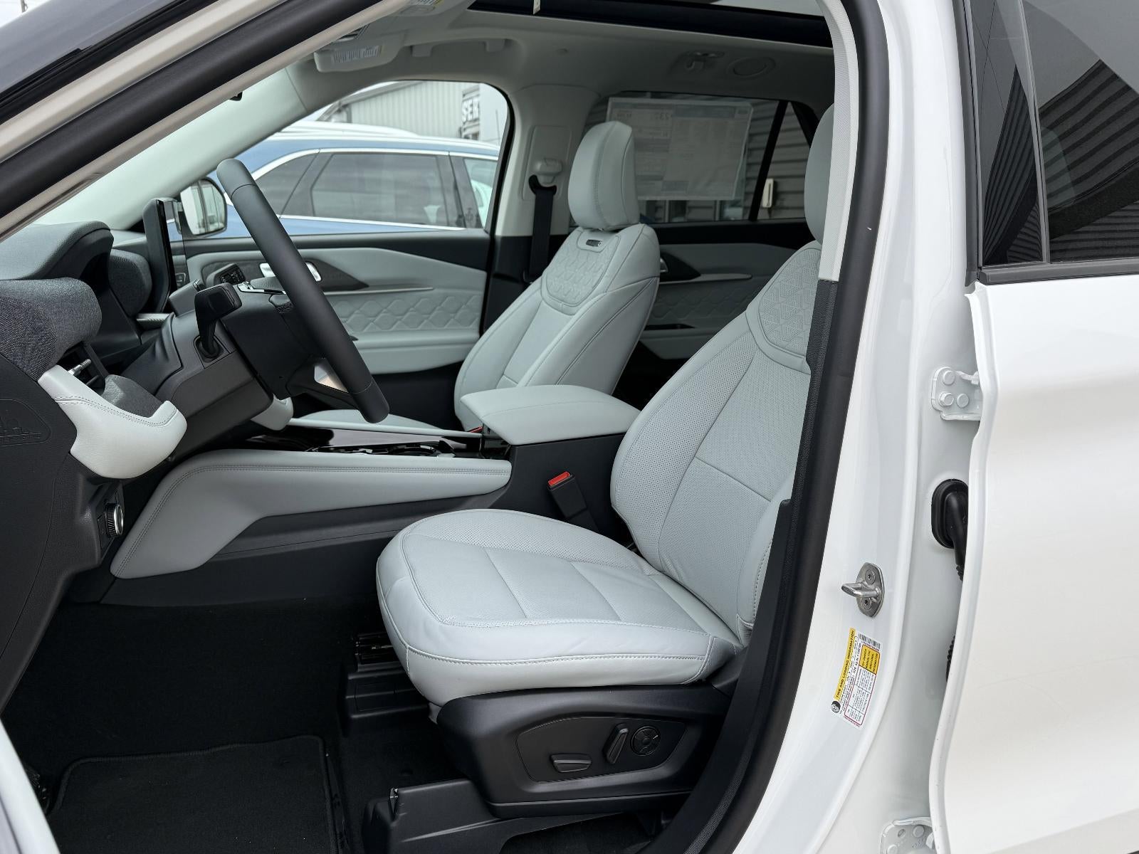 2026 Ford Explorer Platinum 4WD