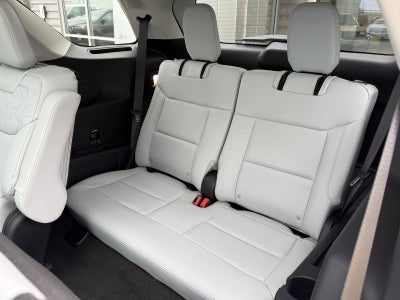 2026 Ford Explorer Platinum 4WD