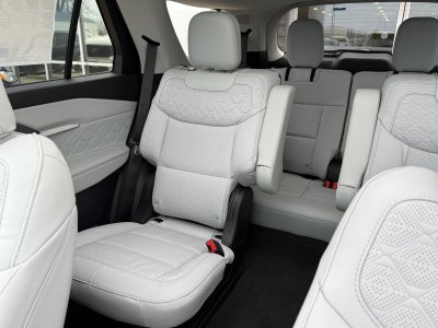 2026 Ford Explorer Platinum 4WD