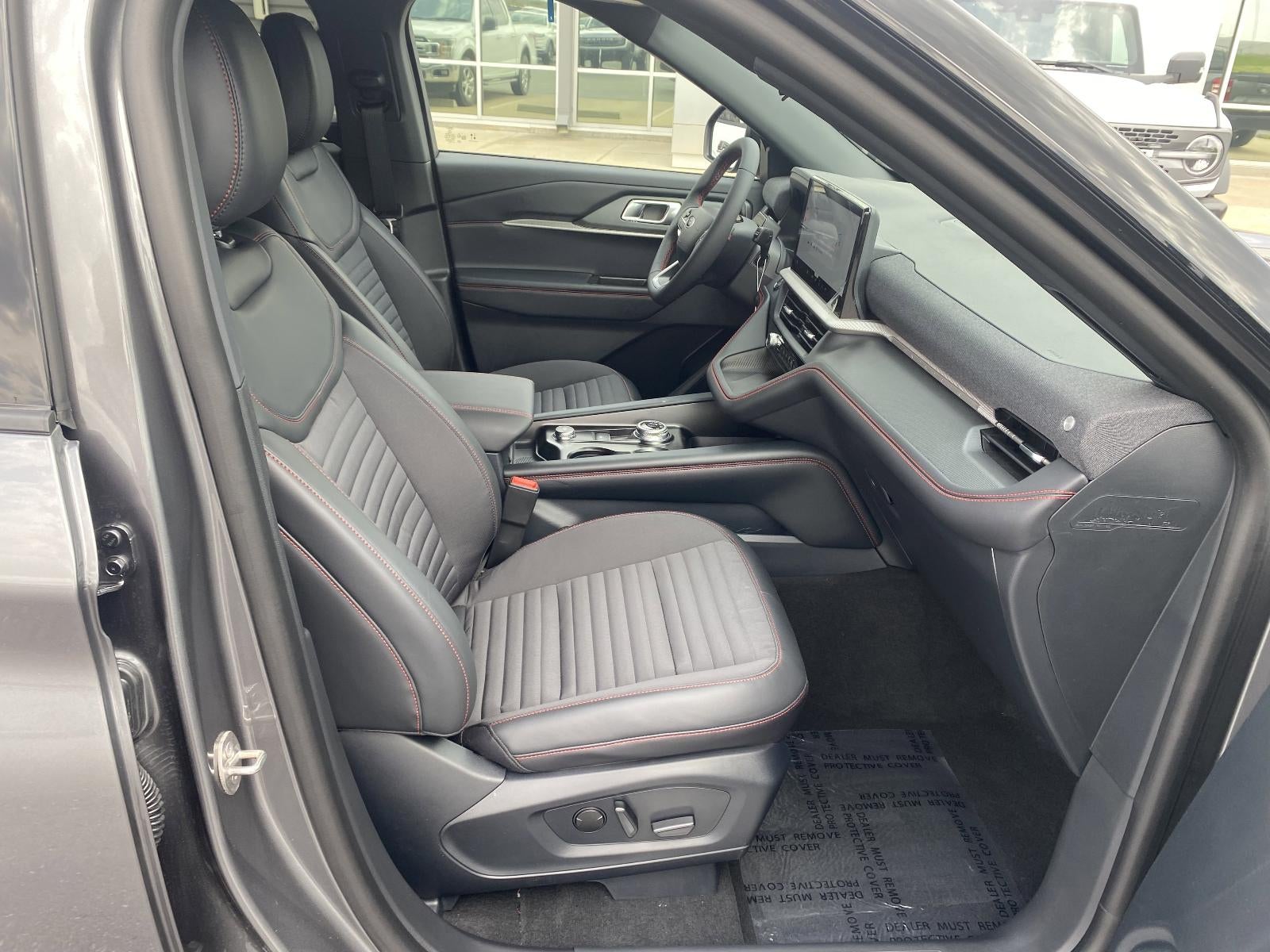 2026 Ford Explorer ST-Line 4WD