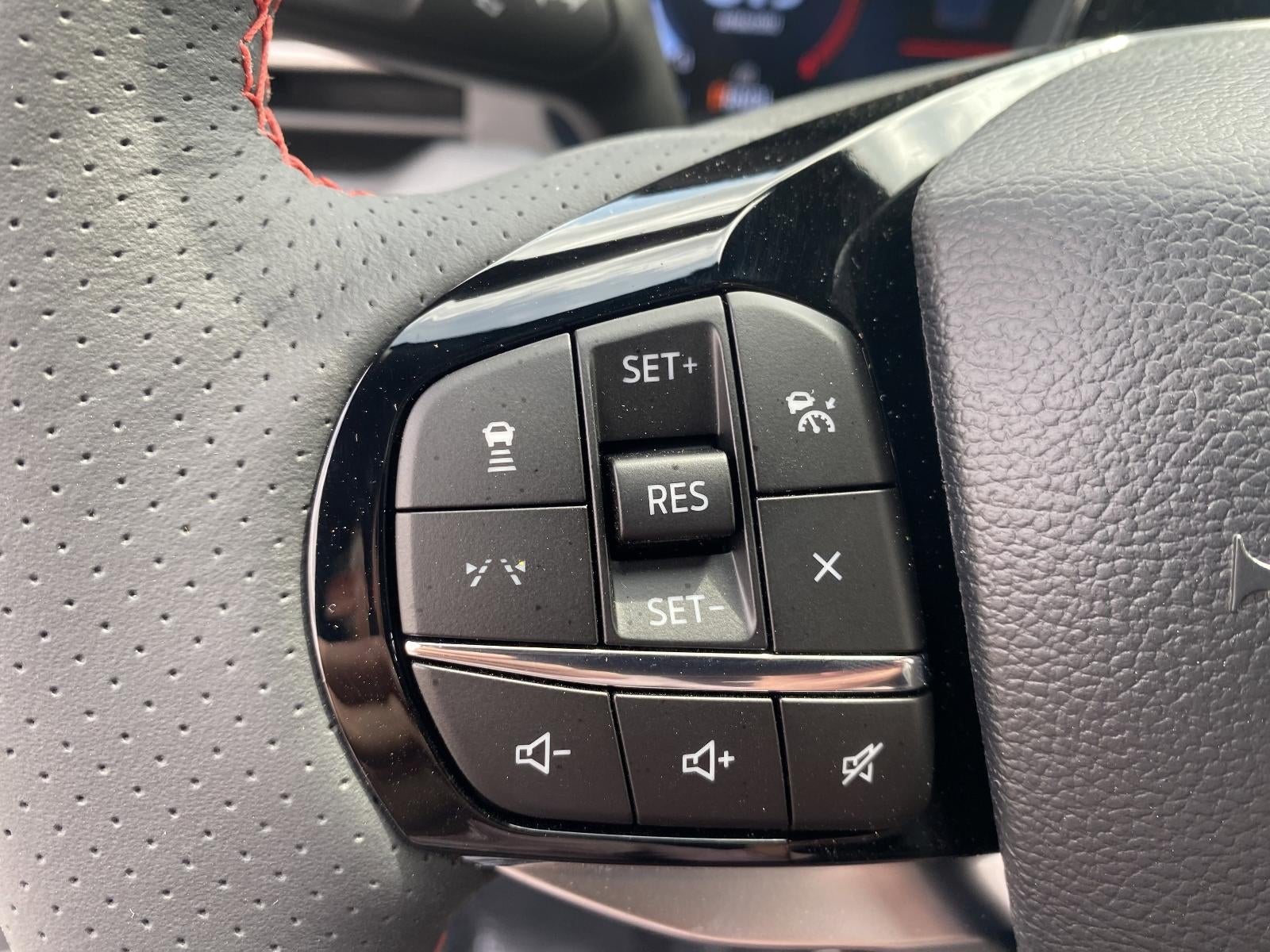 2026 Ford Explorer ST-Line 4WD