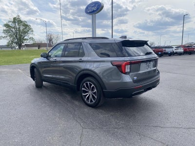 2026 Ford Explorer ST-Line 4WD