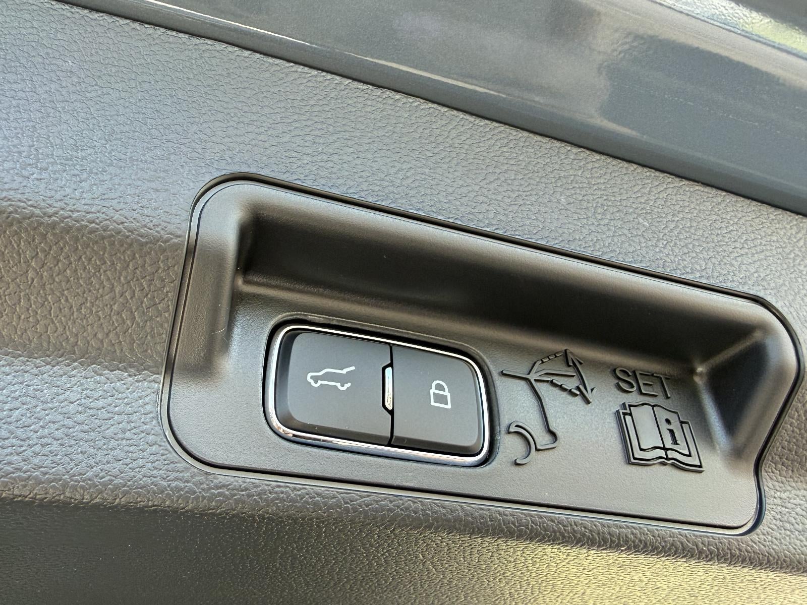 2026 Ford Explorer ST 4WD