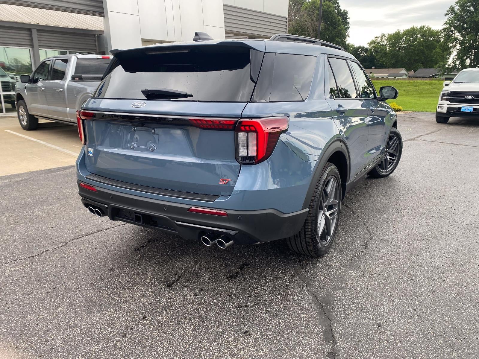2026 Ford Explorer ST 4WD