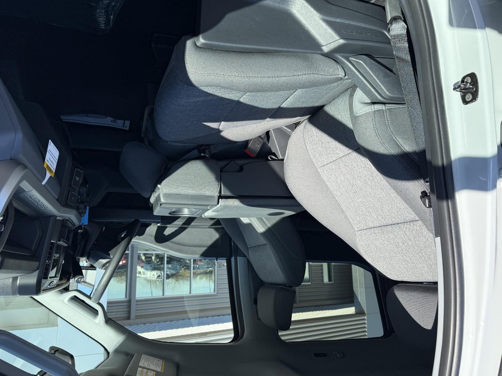 2026 Ford Super Duty F-250 SRW XL 4WD Crew Cab 6.75' Box