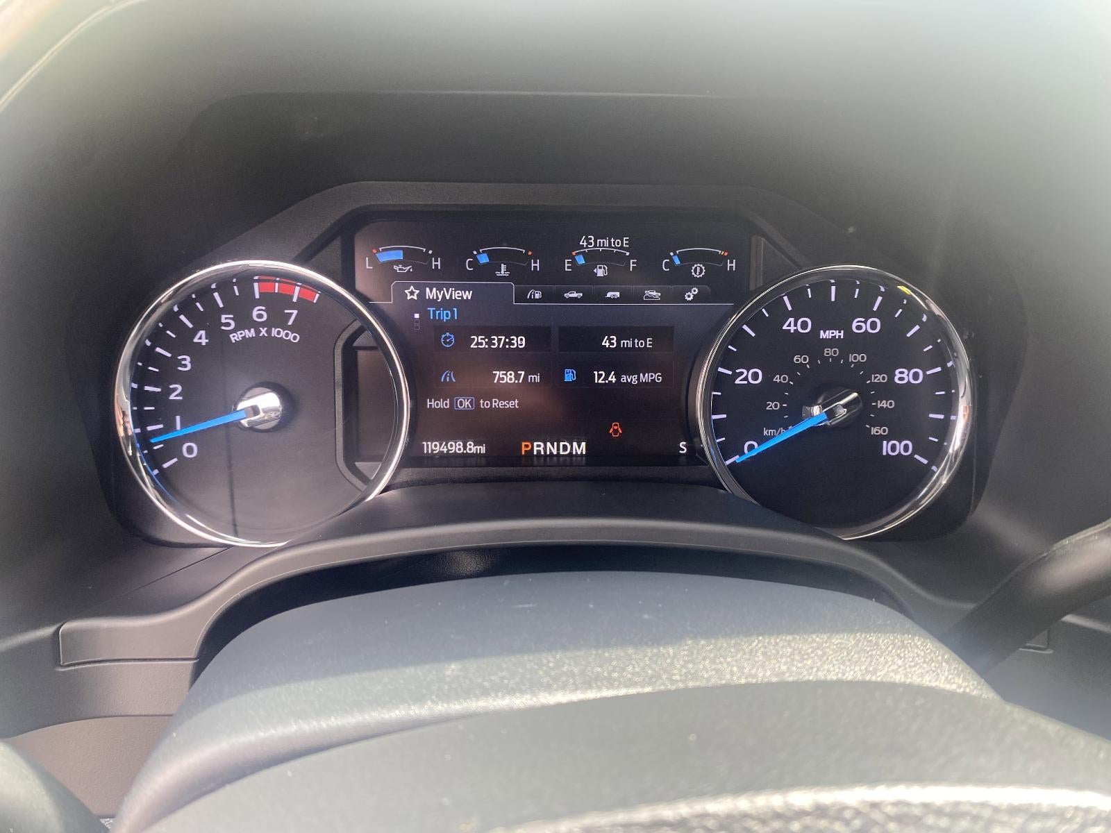 2022 Ford Super Duty F-250 SRW LARIAT 4WD Crew Cab 6.75' Box