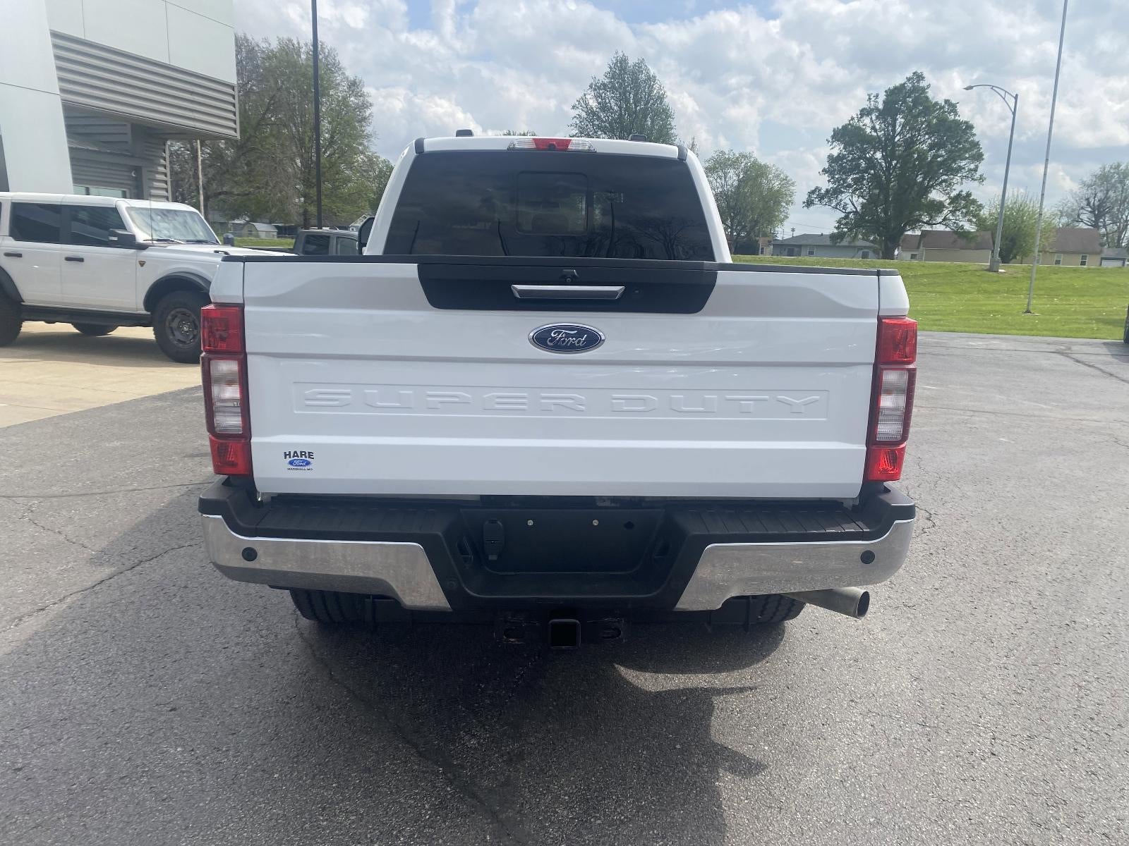 2022 Ford Super Duty F-250 SRW LARIAT 4WD Crew Cab 6.75' Box