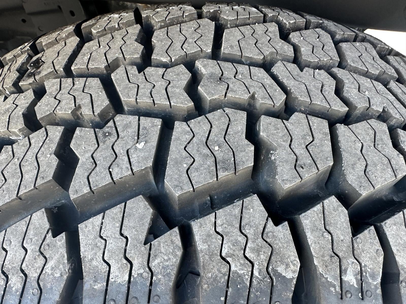 2023 Ford Super Duty F-250 SRW LARIAT 4WD Crew Cab 6.75' Box