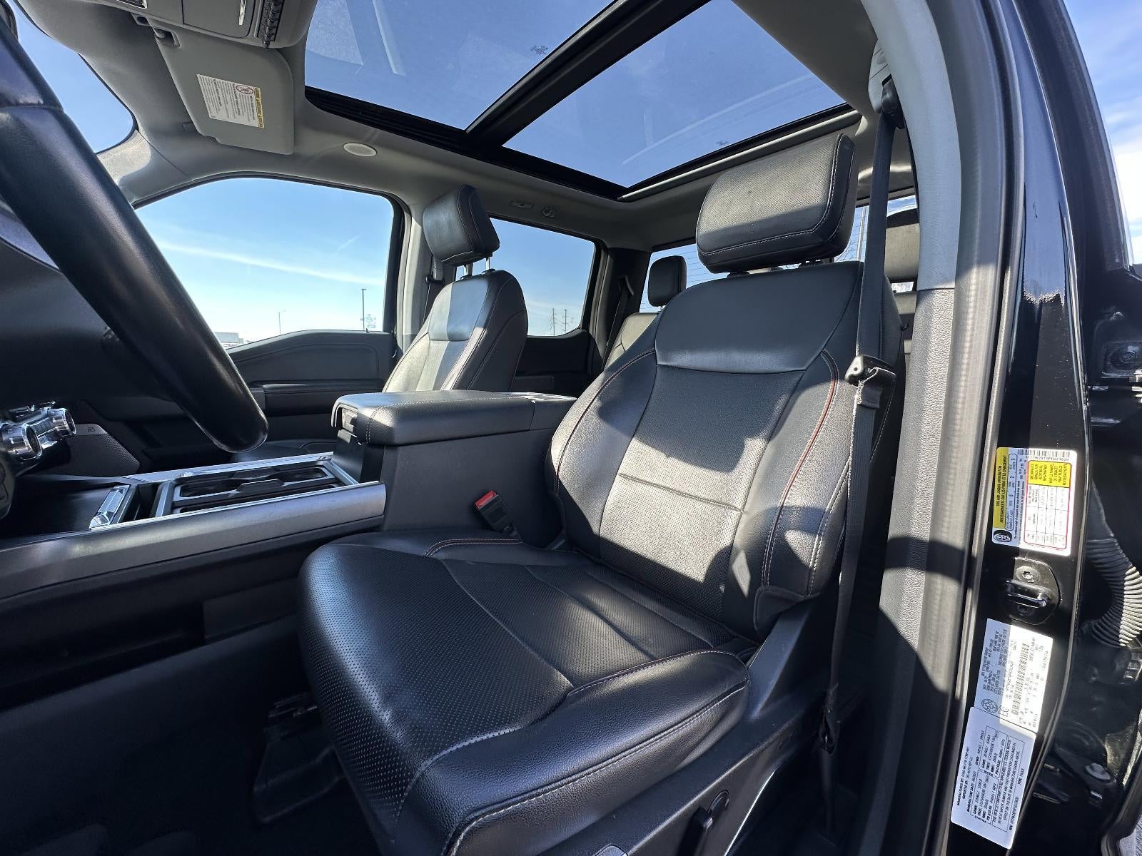 2023 Ford Super Duty F-250 SRW LARIAT 4WD Crew Cab 6.75' Box