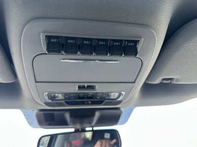 2023 Ford Super Duty F-250 SRW LARIAT 4WD Crew Cab 6.75' Box