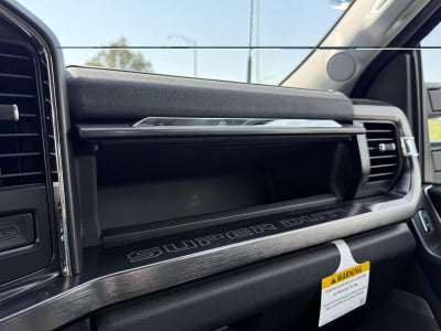 2027 Ford Super Duty F-250 SRW LARIAT 4WD Crew Cab 6.75' Box