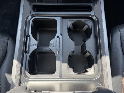 2027 Ford Super Duty F-250 SRW LARIAT 4WD Crew Cab 6.75' Box