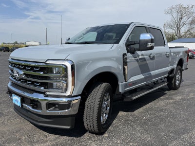 2027 Ford Super Duty F-250 SRW LARIAT 4WD Crew Cab 6.75' Box