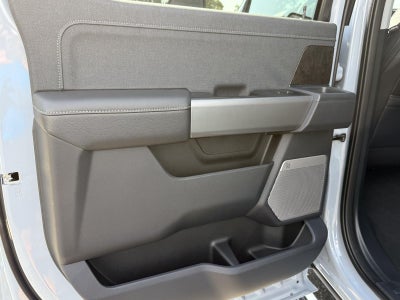 2027 Ford Super Duty F-250 SRW LARIAT 4WD Crew Cab 6.75' Box