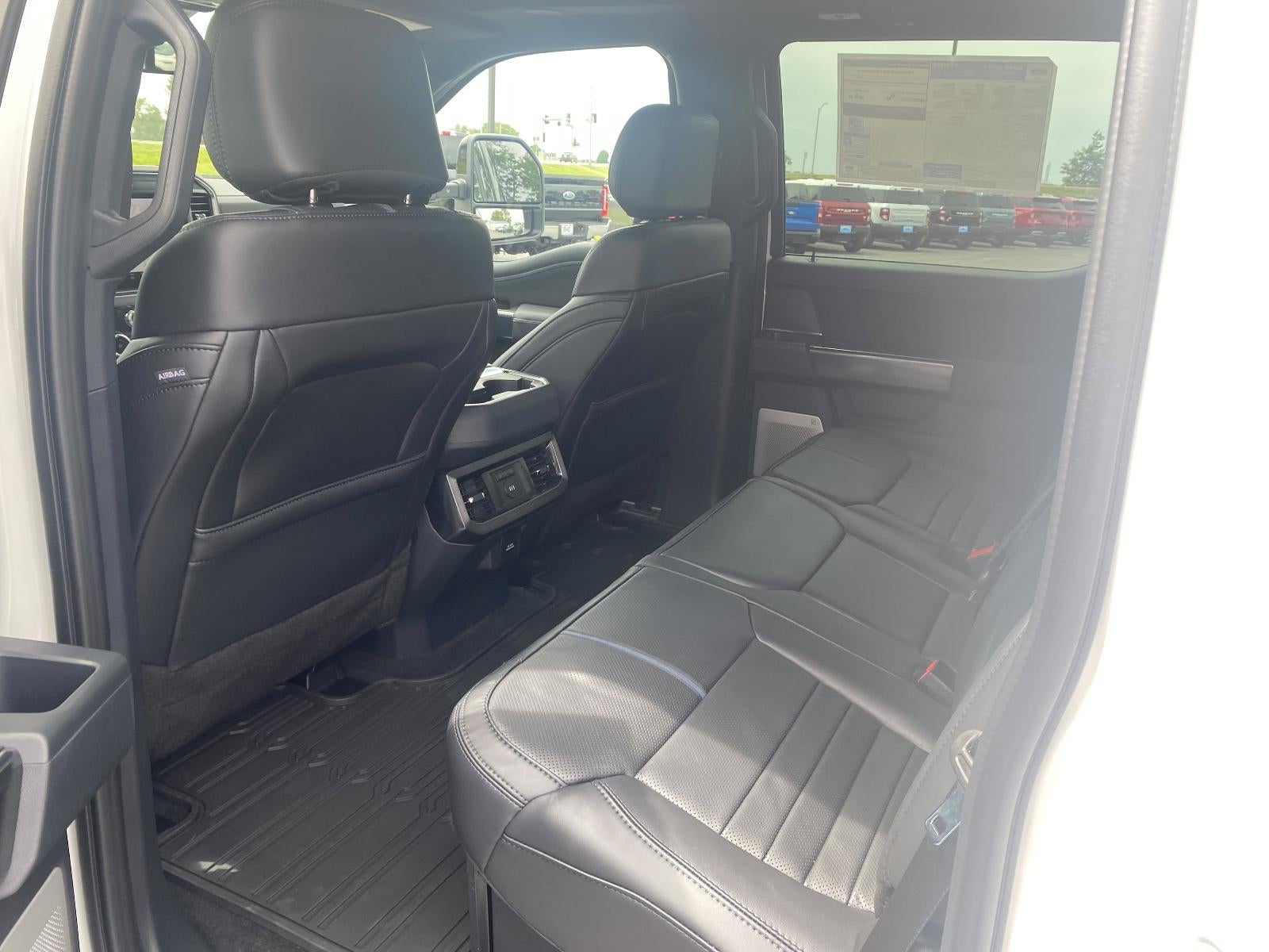 2026 Ford Super Duty F-250 SRW Platinum 4WD Crew Cab 6.75' Box