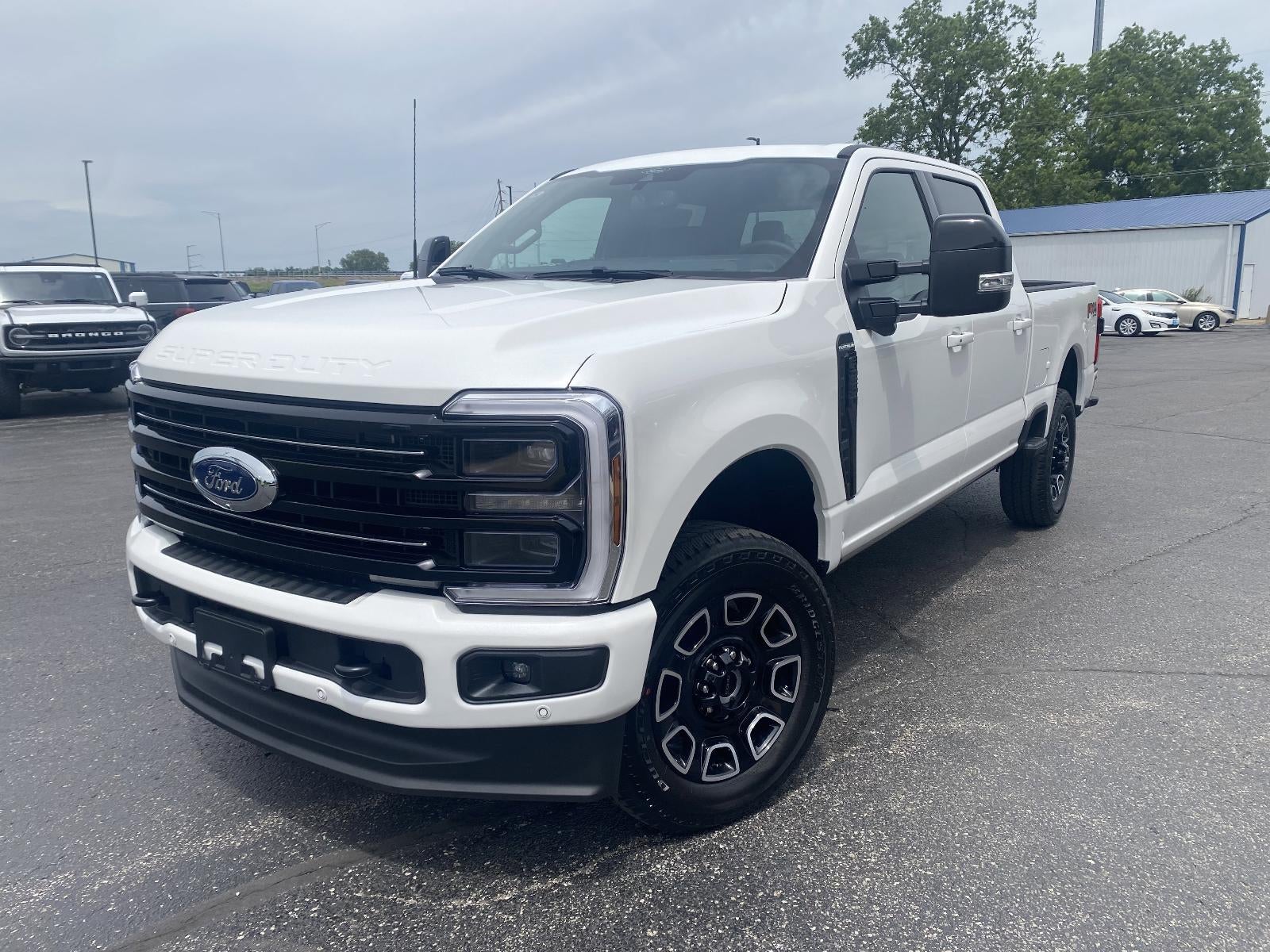 2026 Ford Super Duty F-250 SRW Platinum 4WD Crew Cab 6.75' Box