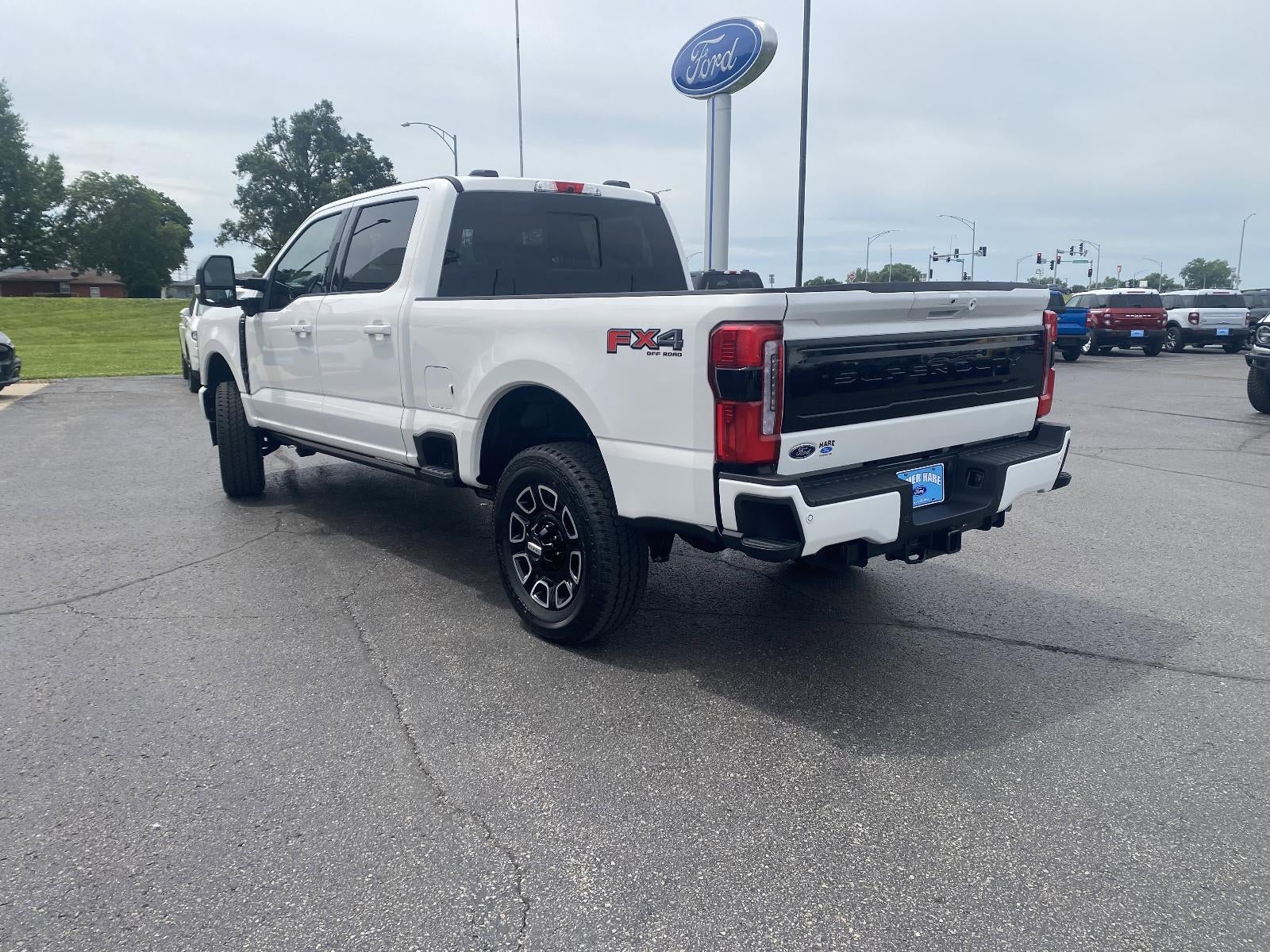 2026 Ford Super Duty F-250 SRW Platinum 4WD Crew Cab 6.75' Box