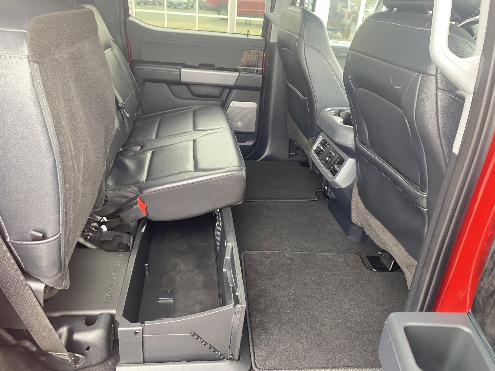 2023 Ford Super Duty F-250 SRW LARIAT 4WD Crew Cab 6.75' Box