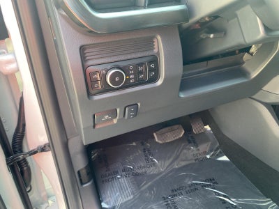 2026 Ford Super Duty F-350 SRW LARIAT 4WD Crew Cab 6.75' Box