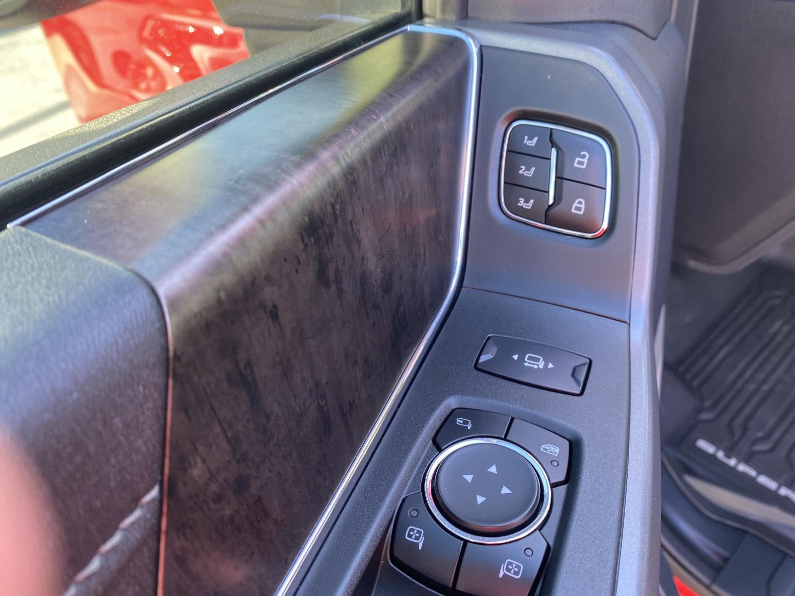 2023 Ford Super Duty F-350 SRW LARIAT 4WD Crew Cab 6.75' Box