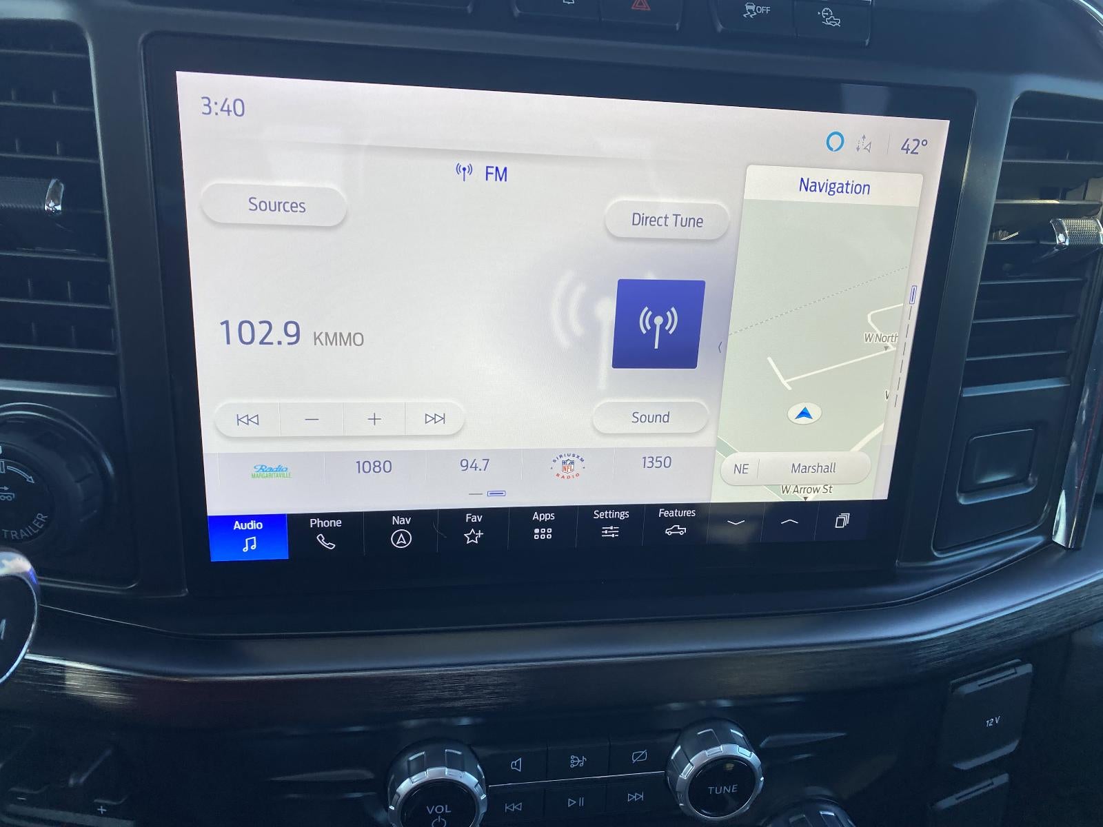 2023 Ford Super Duty F-350 SRW LARIAT 4WD Crew Cab 6.75' Box