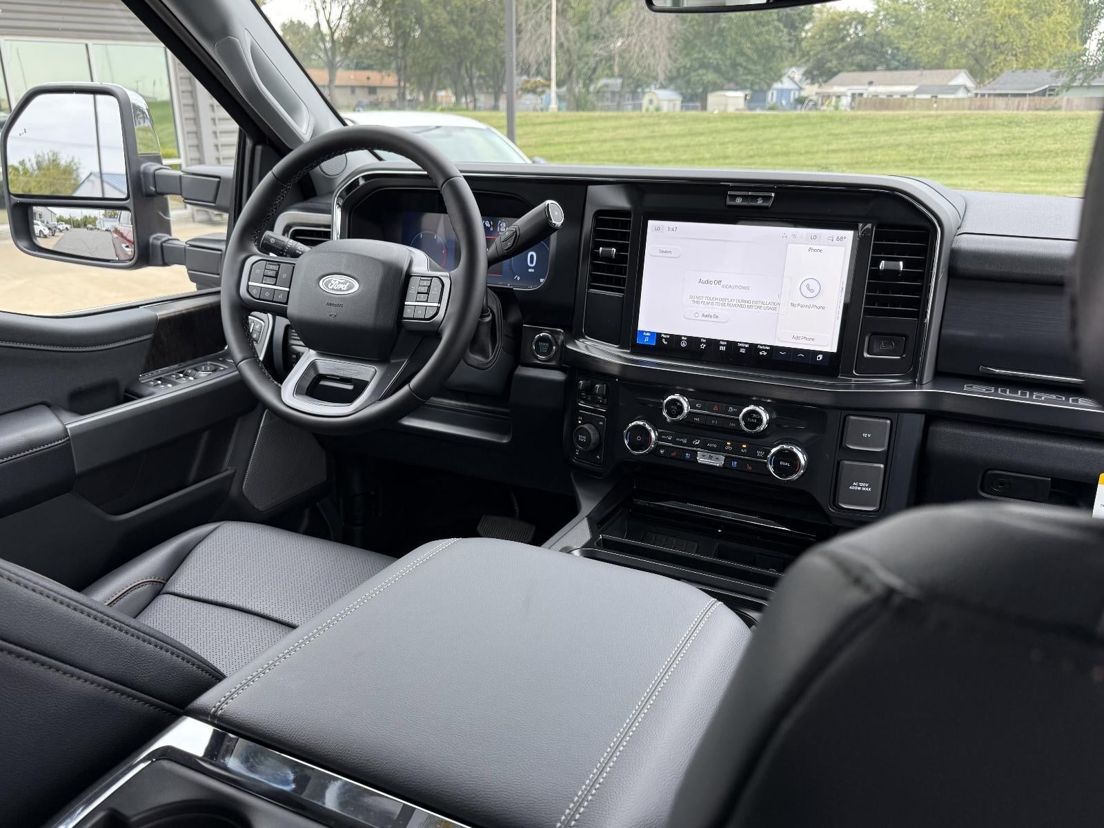 2026 Ford Super Duty F-350 SRW LARIAT 4WD Crew Cab 6.75' Box