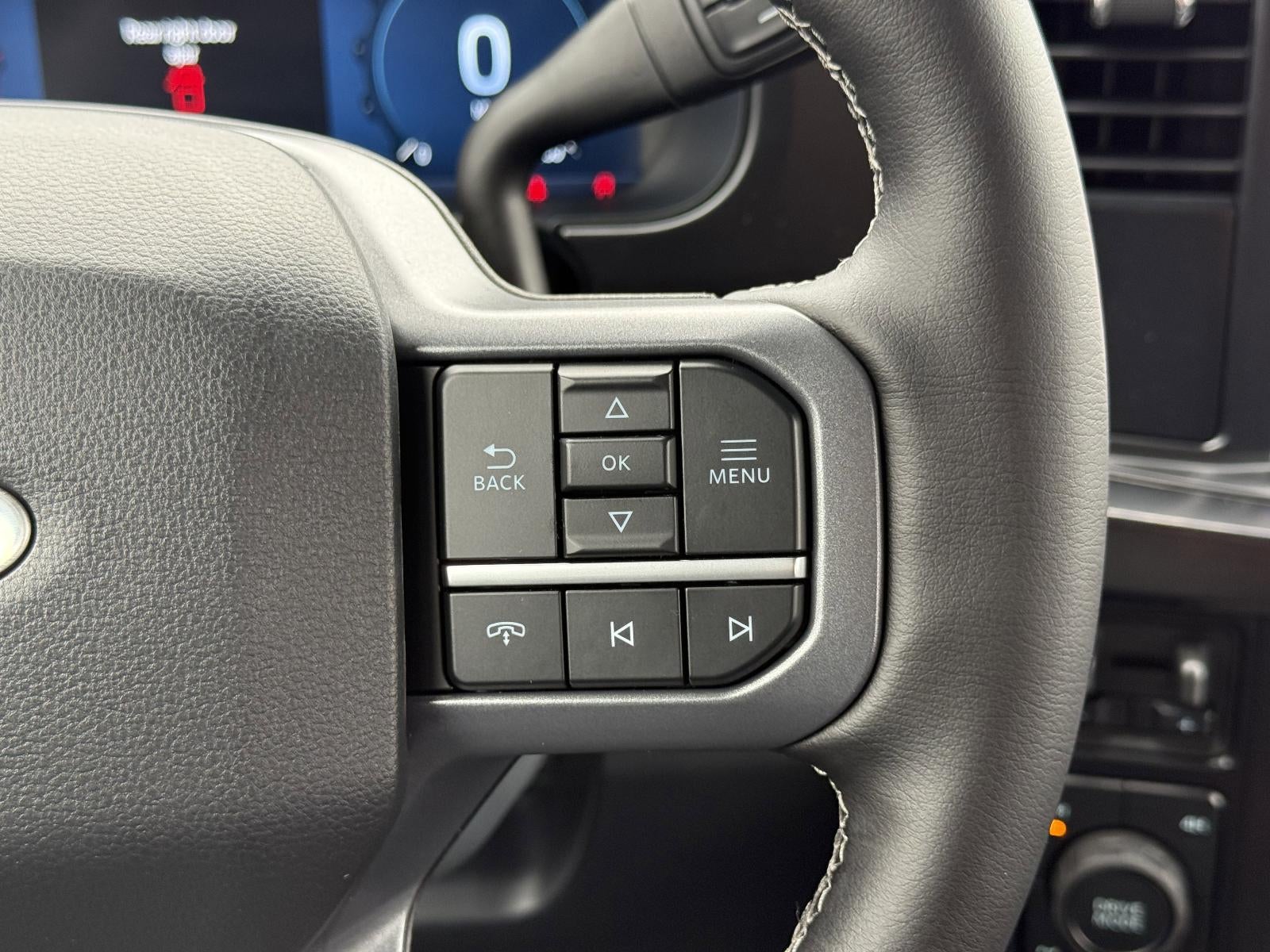 2026 Ford Super Duty F-350 SRW LARIAT 4WD Crew Cab 6.75' Box