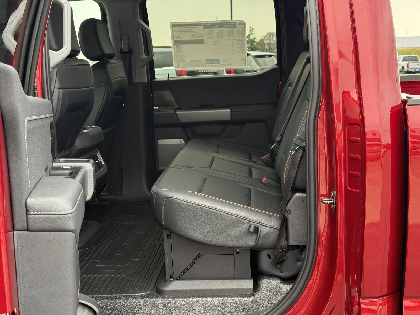 2026 Ford Super Duty F-350 SRW LARIAT 4WD Crew Cab 6.75' Box