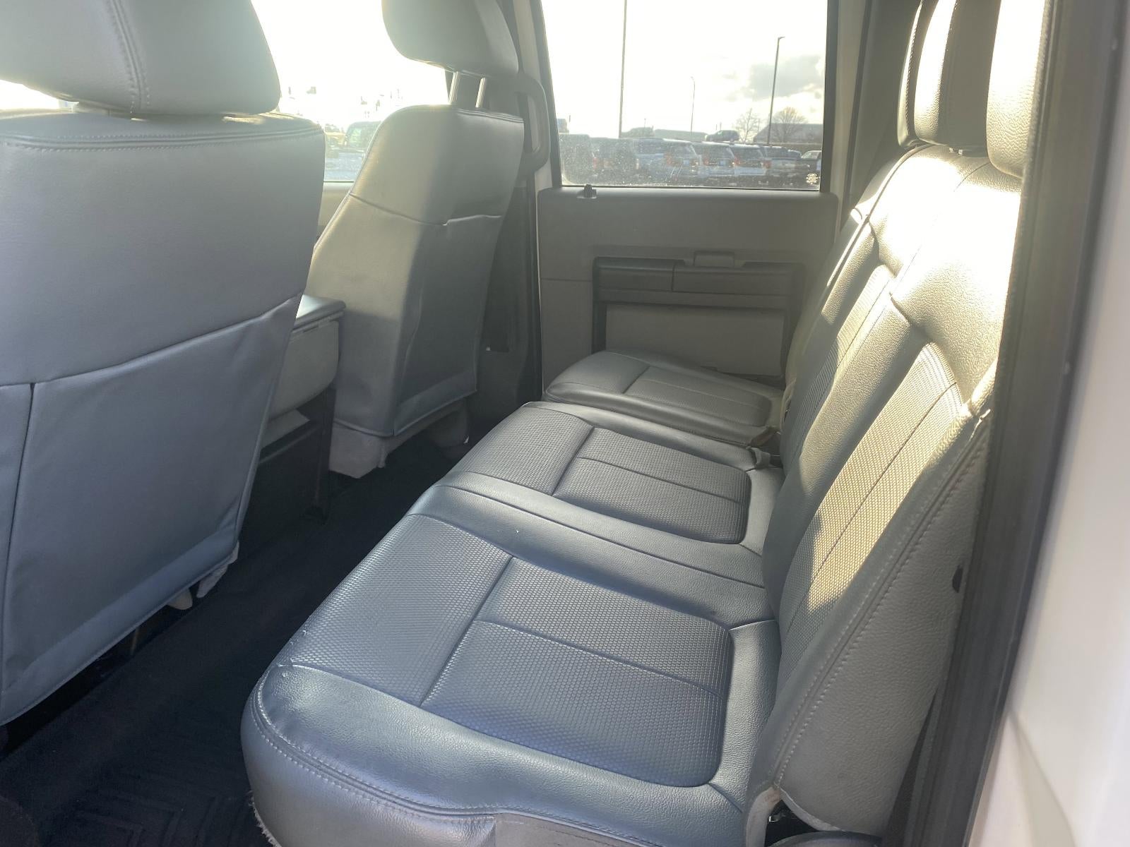 2015 Ford Super Duty F-350 SRW 4WD Crew Cab 6-3/4 Ft Box XL