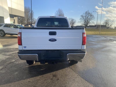 2015 Ford Super Duty F-350 SRW 4WD Crew Cab 6-3/4 Ft Box XL