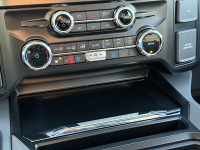 2026 Ford Super Duty F-350 SRW LARIAT 4WD Crew Cab 6.75' Box