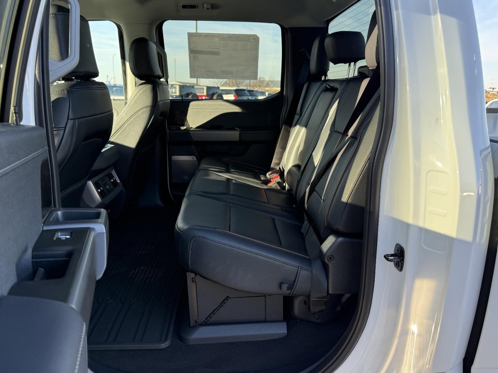 2026 Ford Super Duty F-350 SRW LARIAT 4WD Crew Cab 6.75' Box