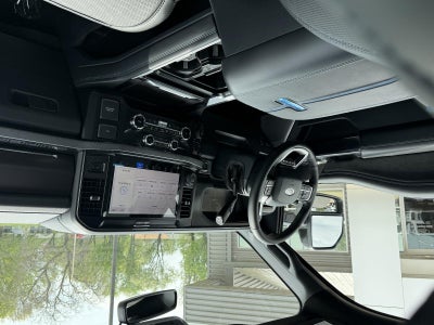 2026 Ford Super Duty F-350 SRW Platinum 4WD Crew Cab 6.75' Box