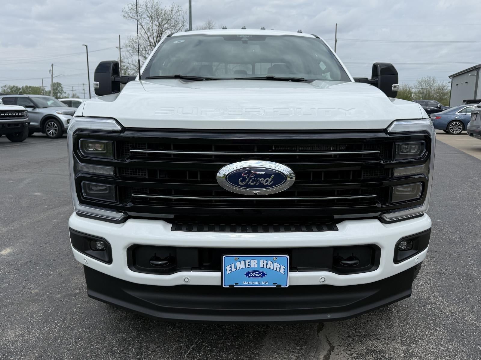 2026 Ford Super Duty F-350 SRW Platinum 4WD Crew Cab 6.75' Box