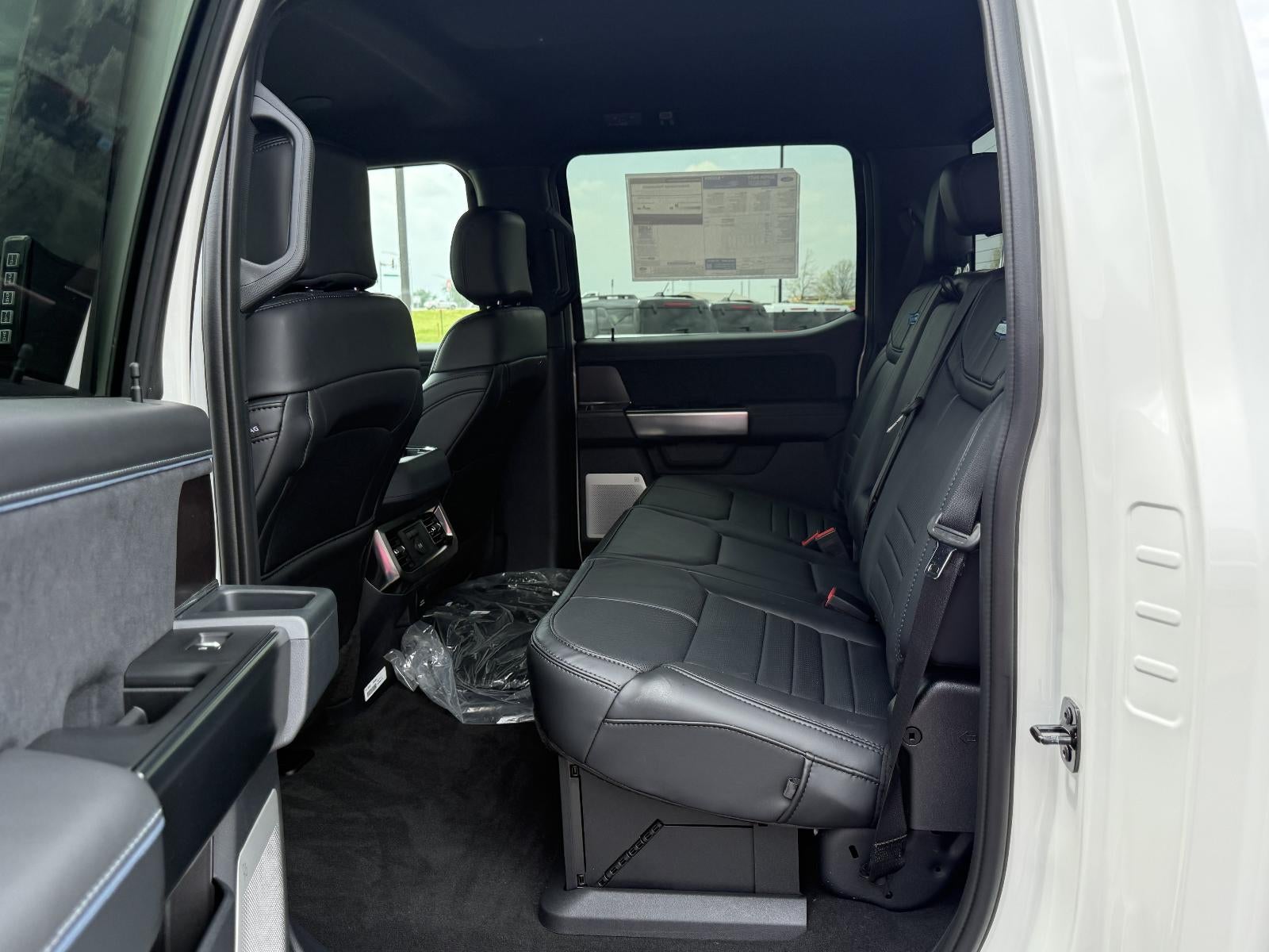 2026 Ford Super Duty F-350 SRW Platinum 4WD Crew Cab 6.75' Box