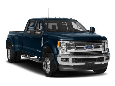 2017 Ford Super Duty F-450 DRW Lariat 4WD Crew Cab 8' Box