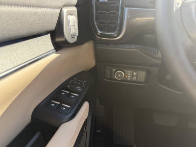 2025 Ford Ranger LARIAT 4WD SuperCrew 5' Box