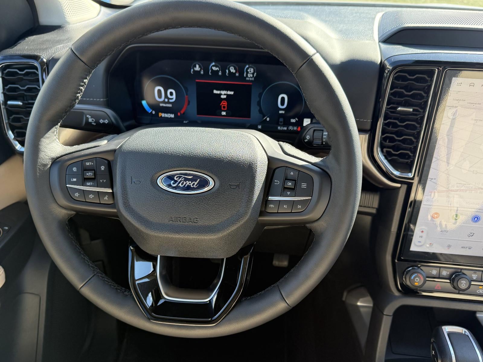 2025 Ford Ranger LARIAT 4WD SuperCrew 5' Box