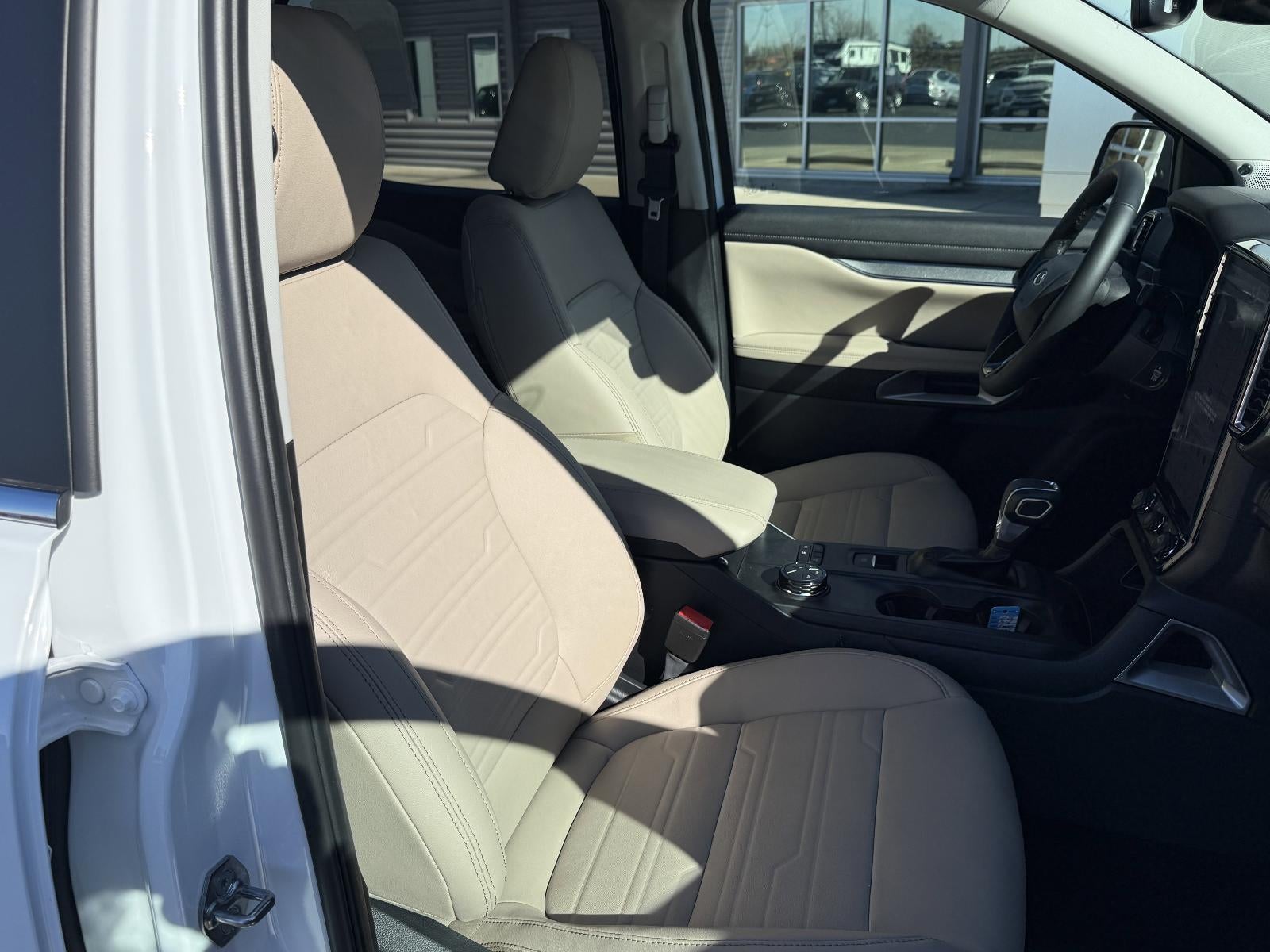 2025 Ford Ranger LARIAT 4WD SuperCrew 5' Box