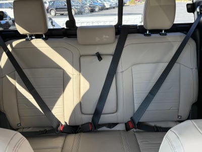 2025 Ford Ranger LARIAT 4WD SuperCrew 5' Box