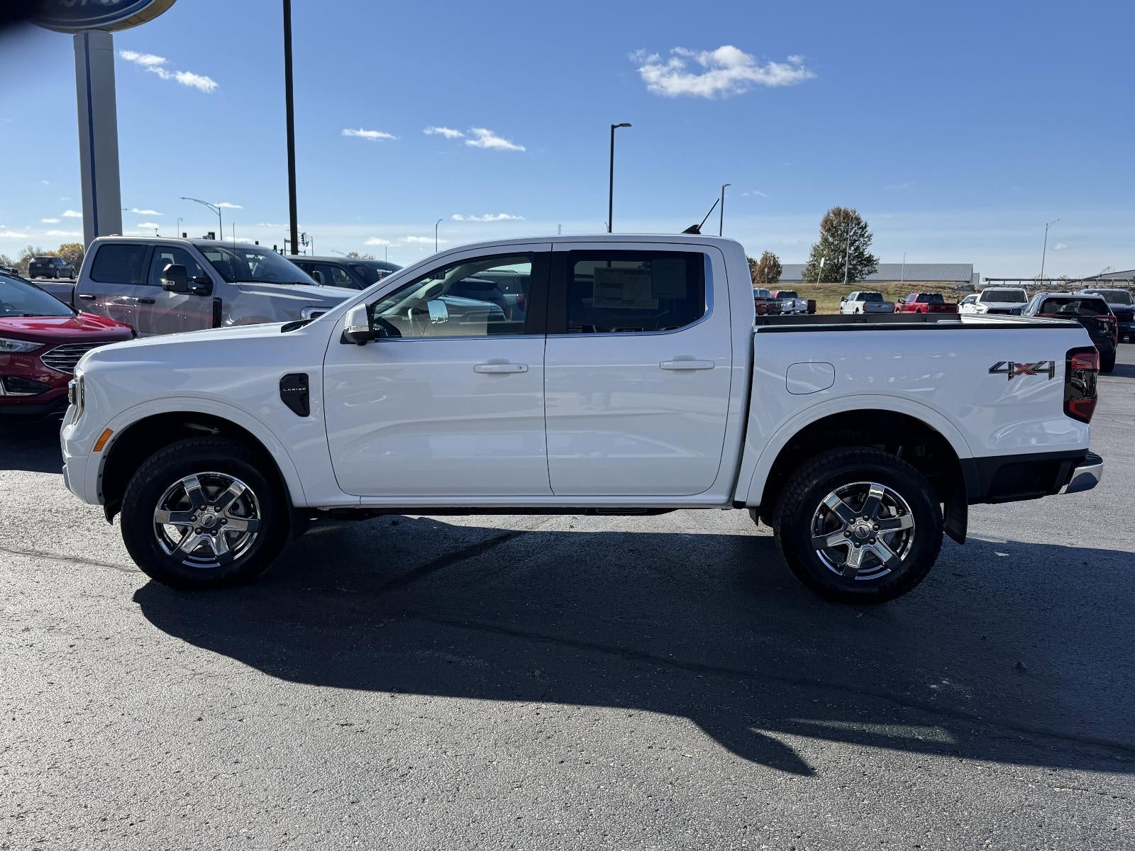 2025 Ford Ranger LARIAT 4WD SuperCrew 5' Box