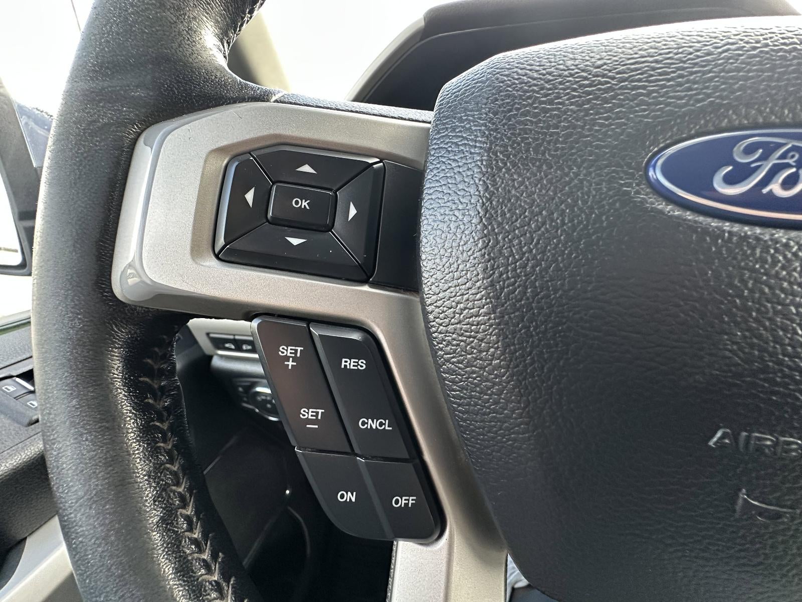 2019 Ford F-150 LARIAT 4WD SuperCrew 5.5' Box