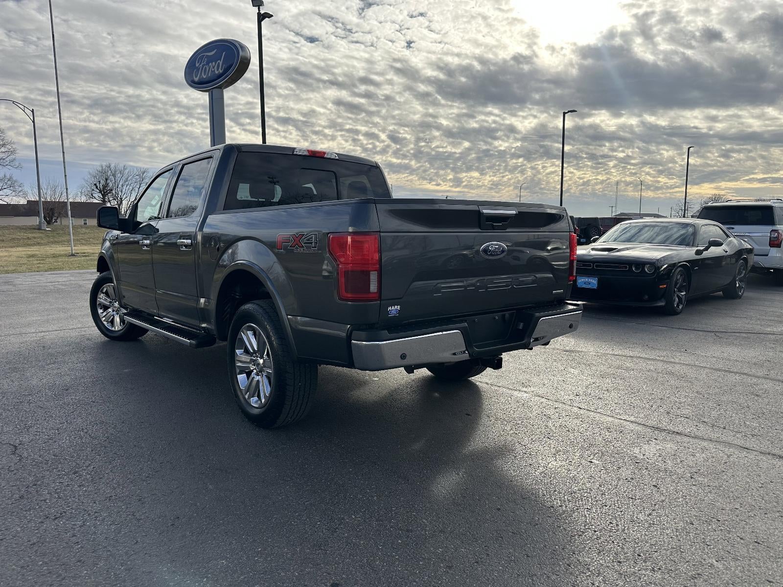 2019 Ford F-150 LARIAT 4WD SuperCrew 5.5' Box