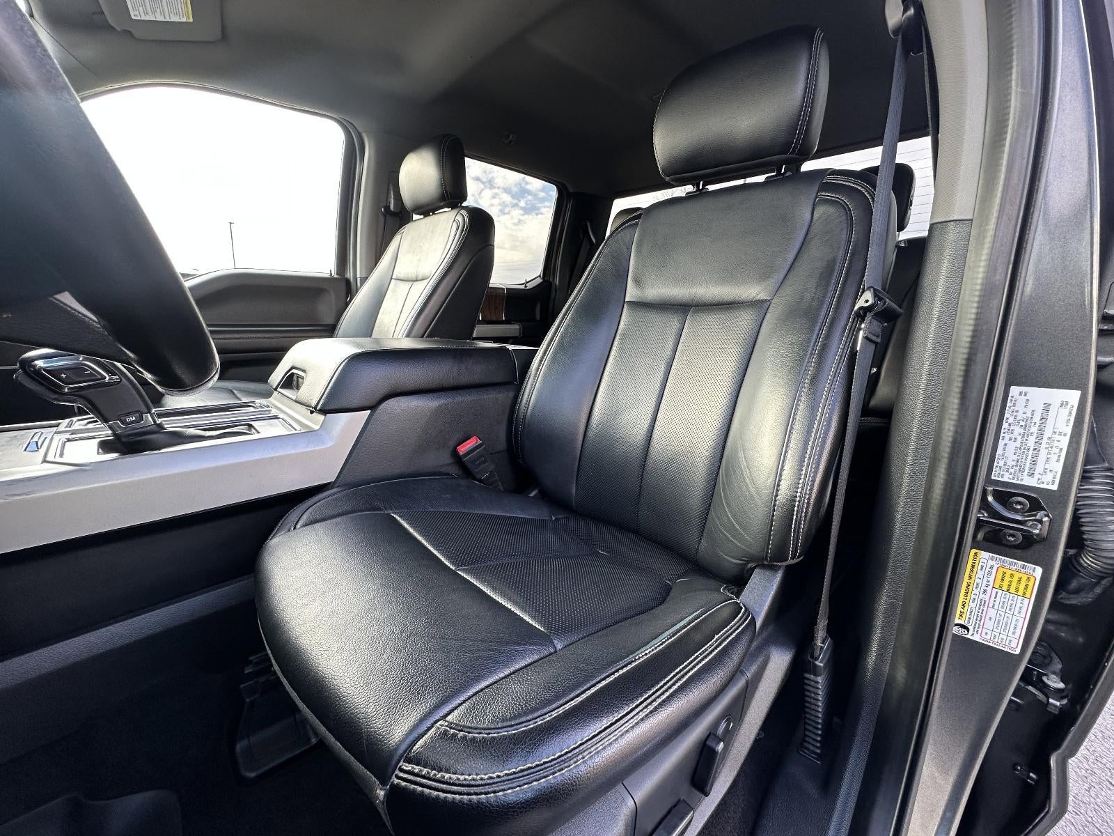 2019 Ford F-150 LARIAT 4WD SuperCrew 5.5' Box