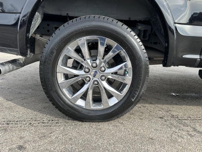 2017 Ford F-150 Lariat 4WD SuperCrew 5.5' Box