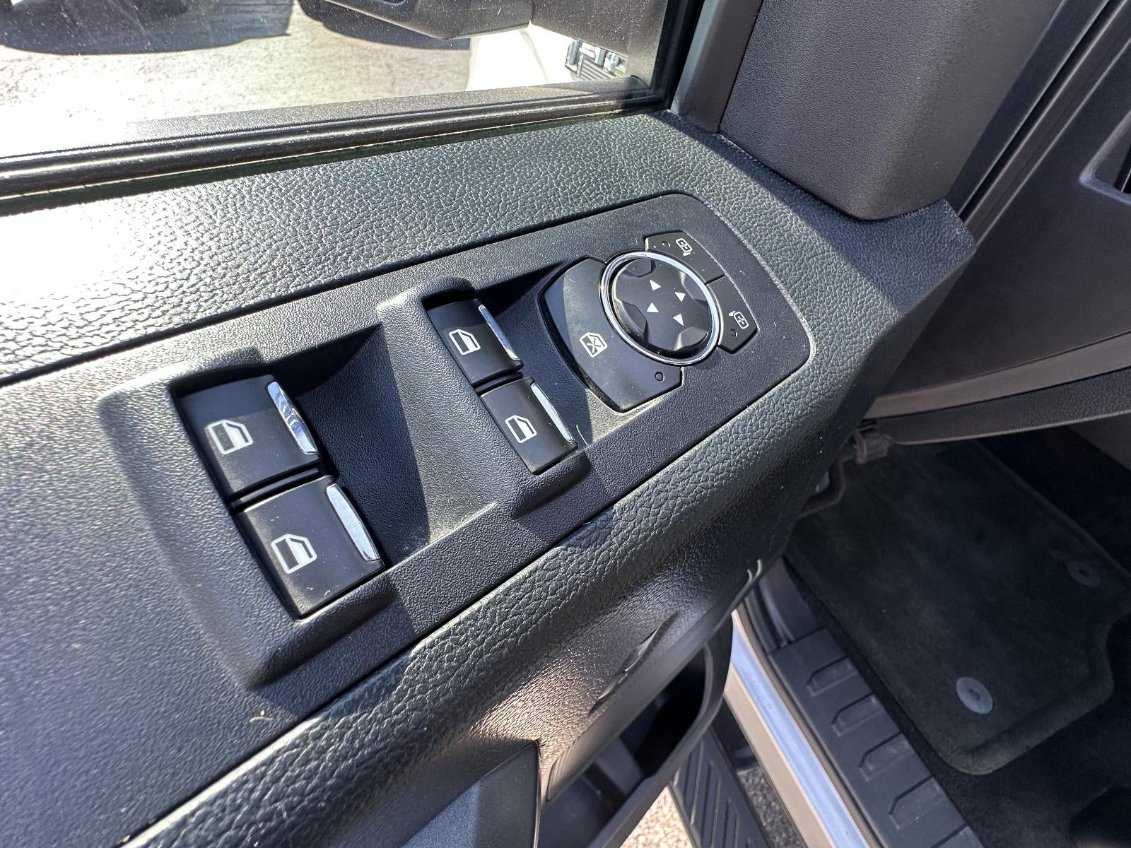 2016 Ford F-150 4WD SuperCrew 5-1/2 Ft Box XLT